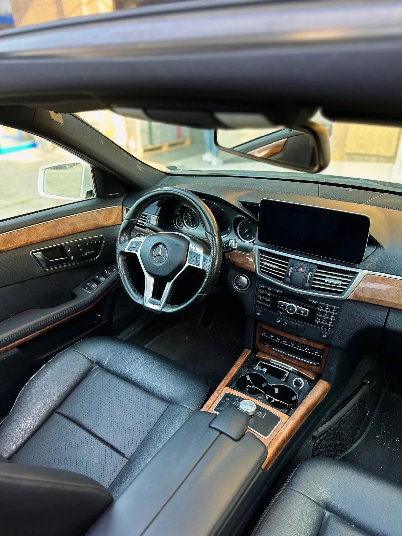 Mercedes-Benz E 350 AMG/7G Tronic/Harman/Panorama - изображение 8