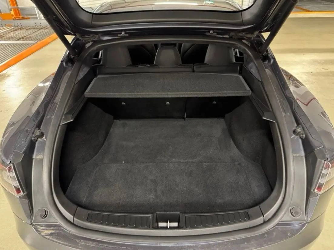 Tesla Model S  - изображение 10