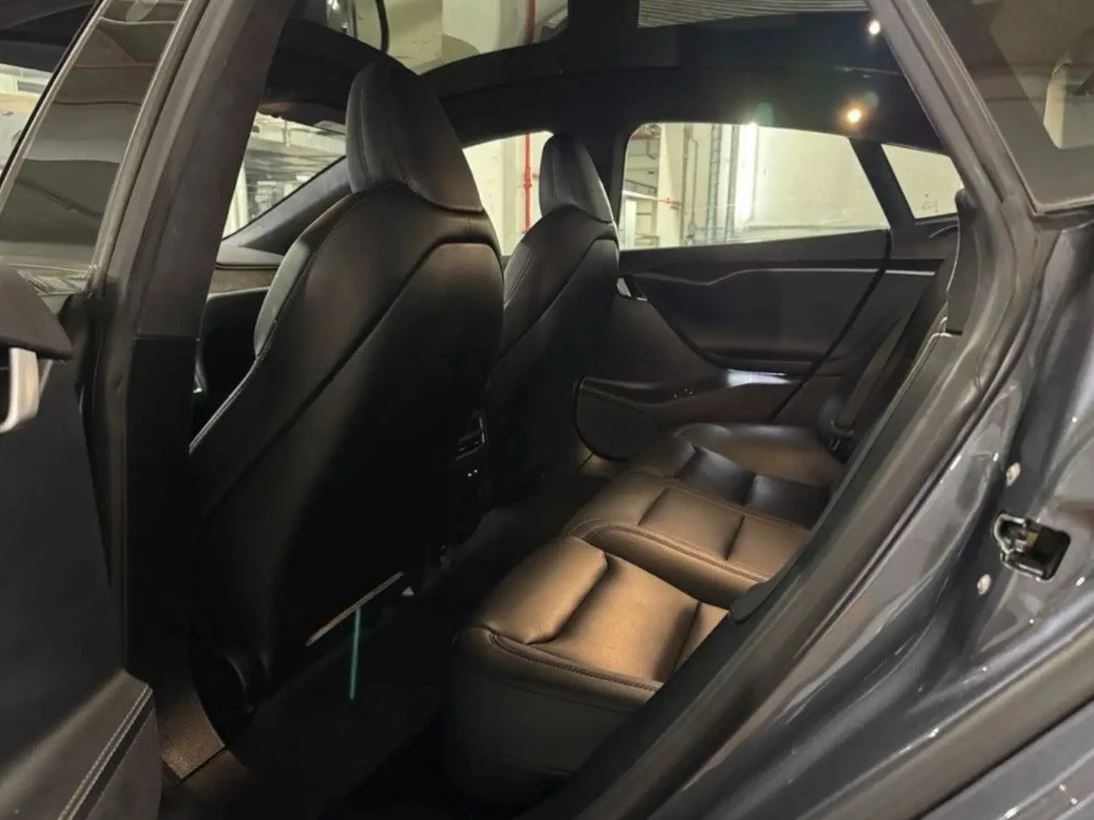 Tesla Model S  - изображение 7