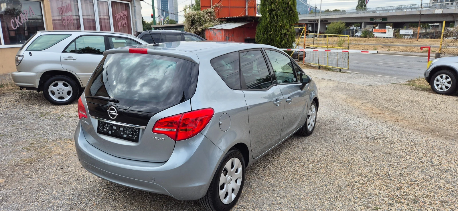 Opel Meriva 1.4i 93000км - изображение 4