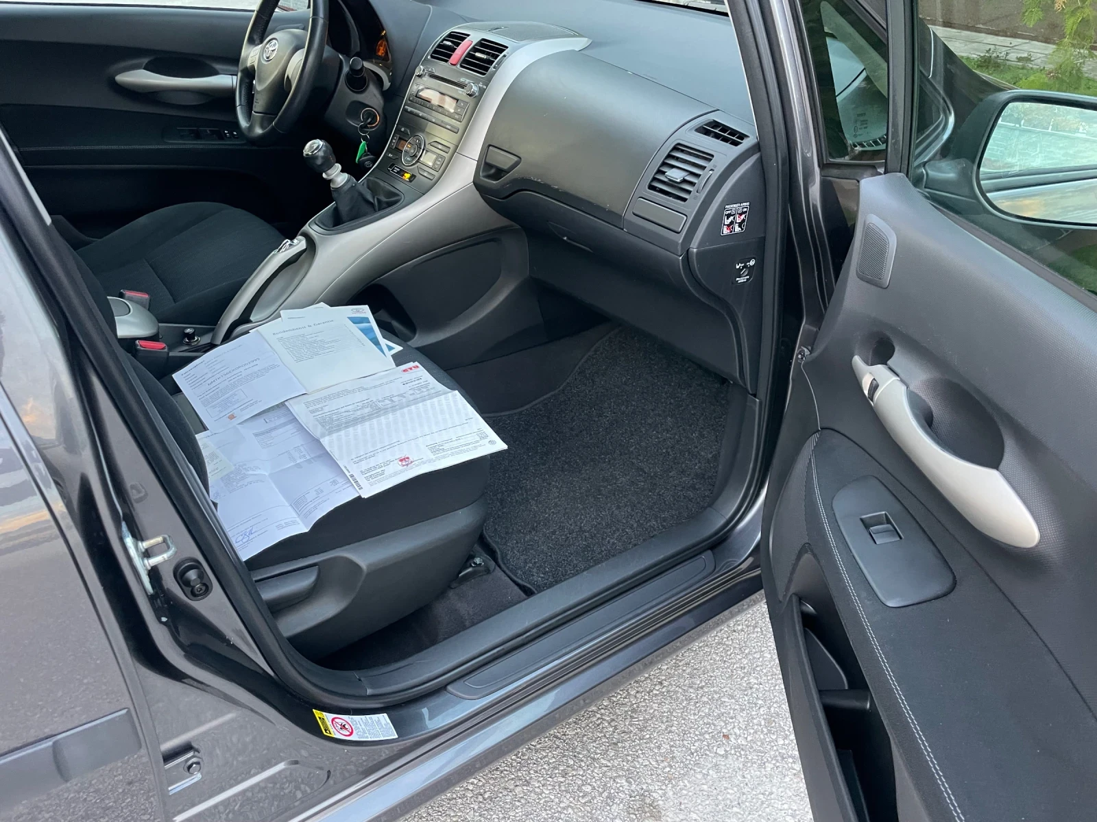 Toyota Auris 1.33i 100.. 6 LIFE  | Mobile.bg   14