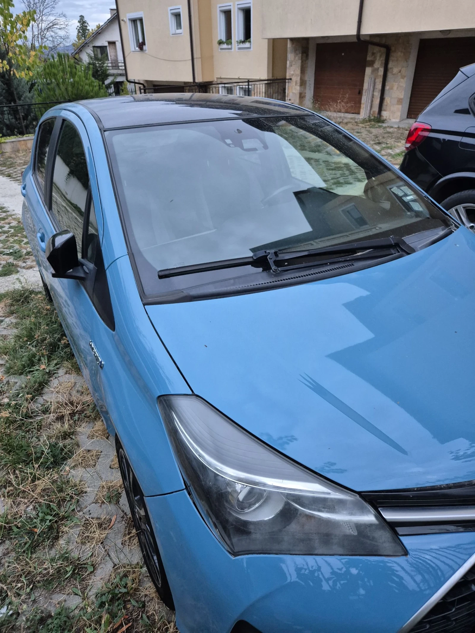 Toyota Yaris  - изображение 8