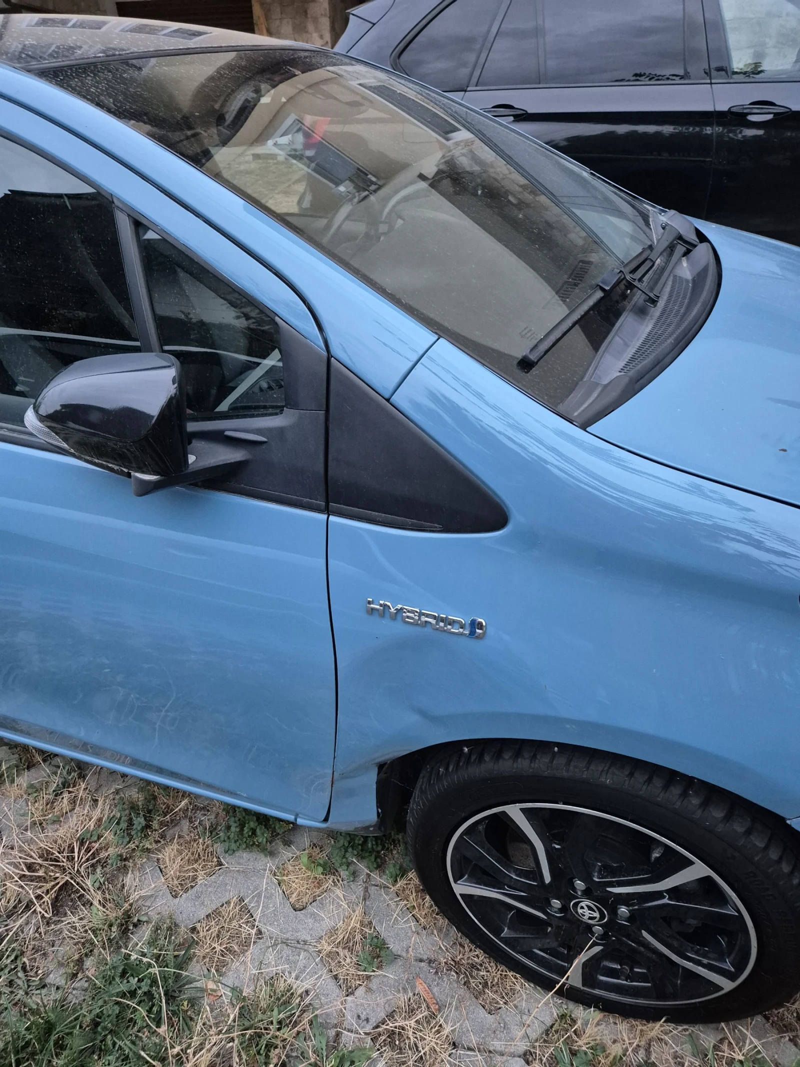 Toyota Yaris  - изображение 9