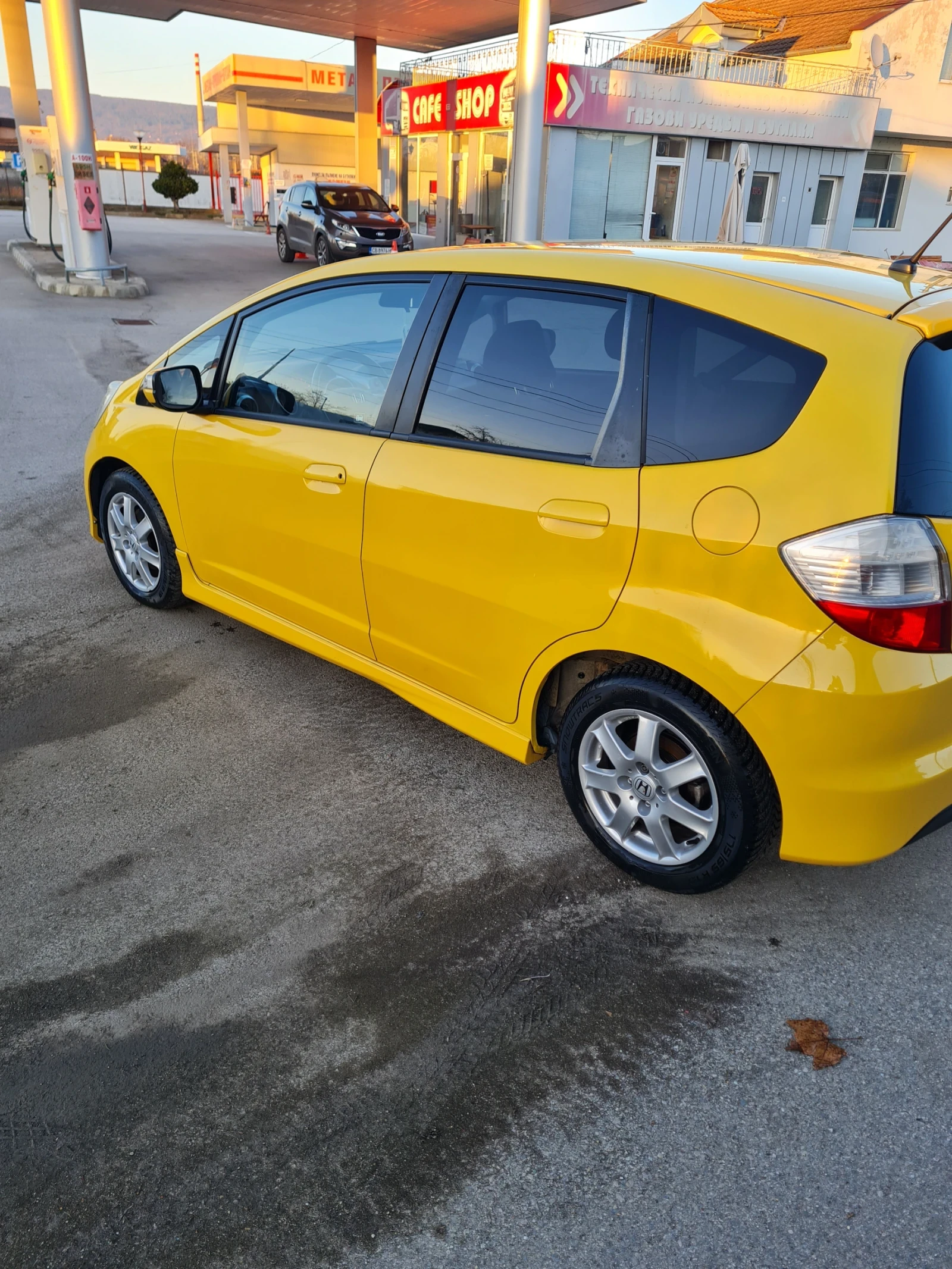 Honda Jazz 1.4куб.99к.с. - изображение 4