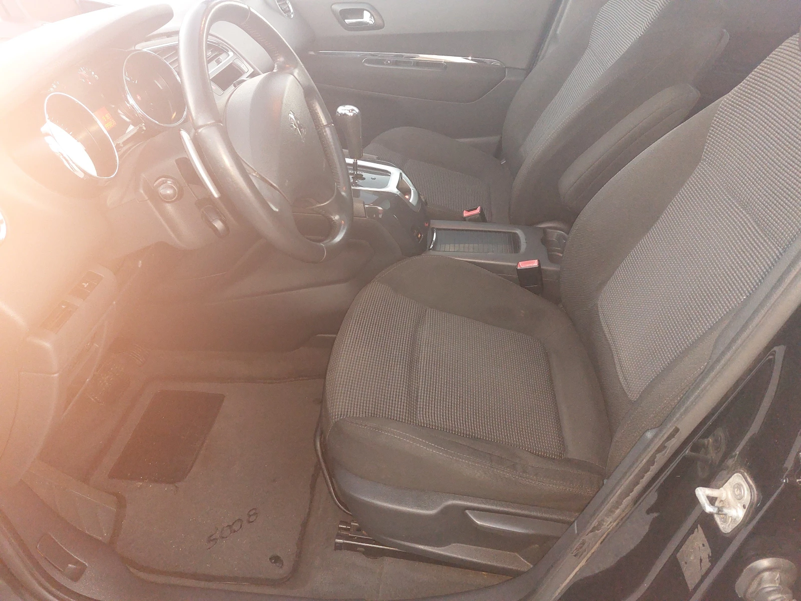 Peugeot 5008 | Mobile.bg � ����������� 8