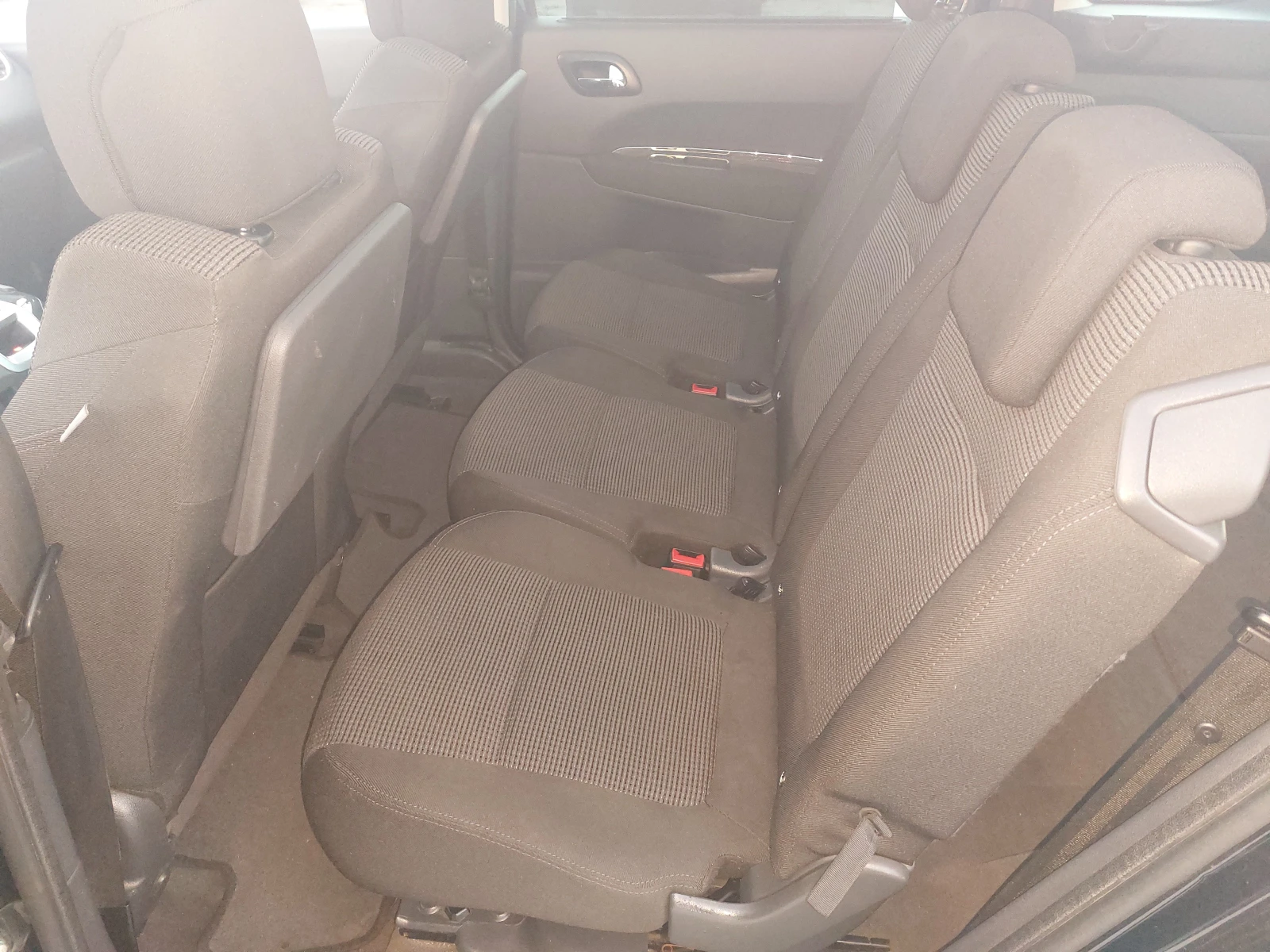 Peugeot 5008 | Mobile.bg � ����������� 9