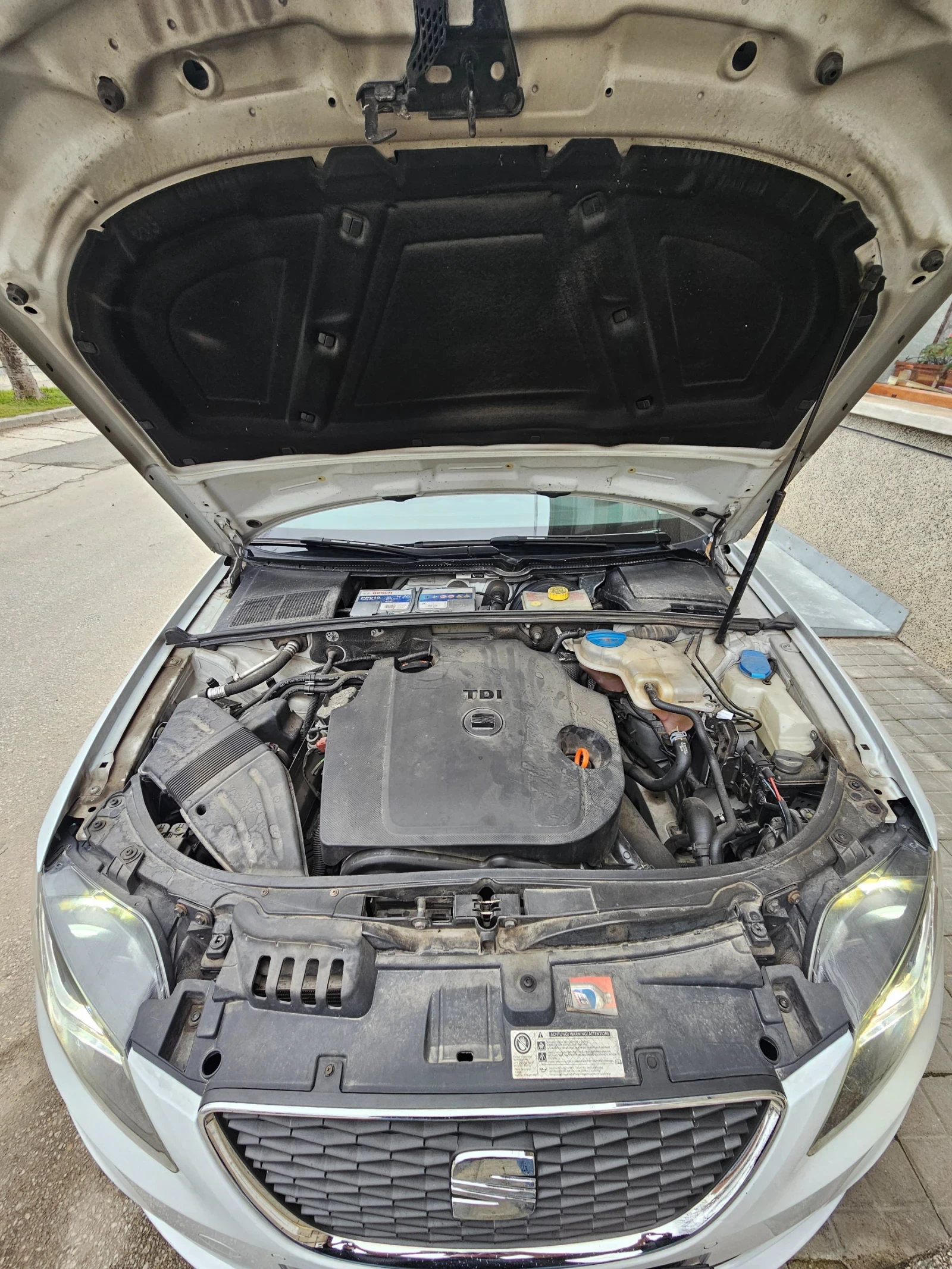 Seat Exeo 2.0 TDI / 143 �.� | Mobile.bg � ����������� 6