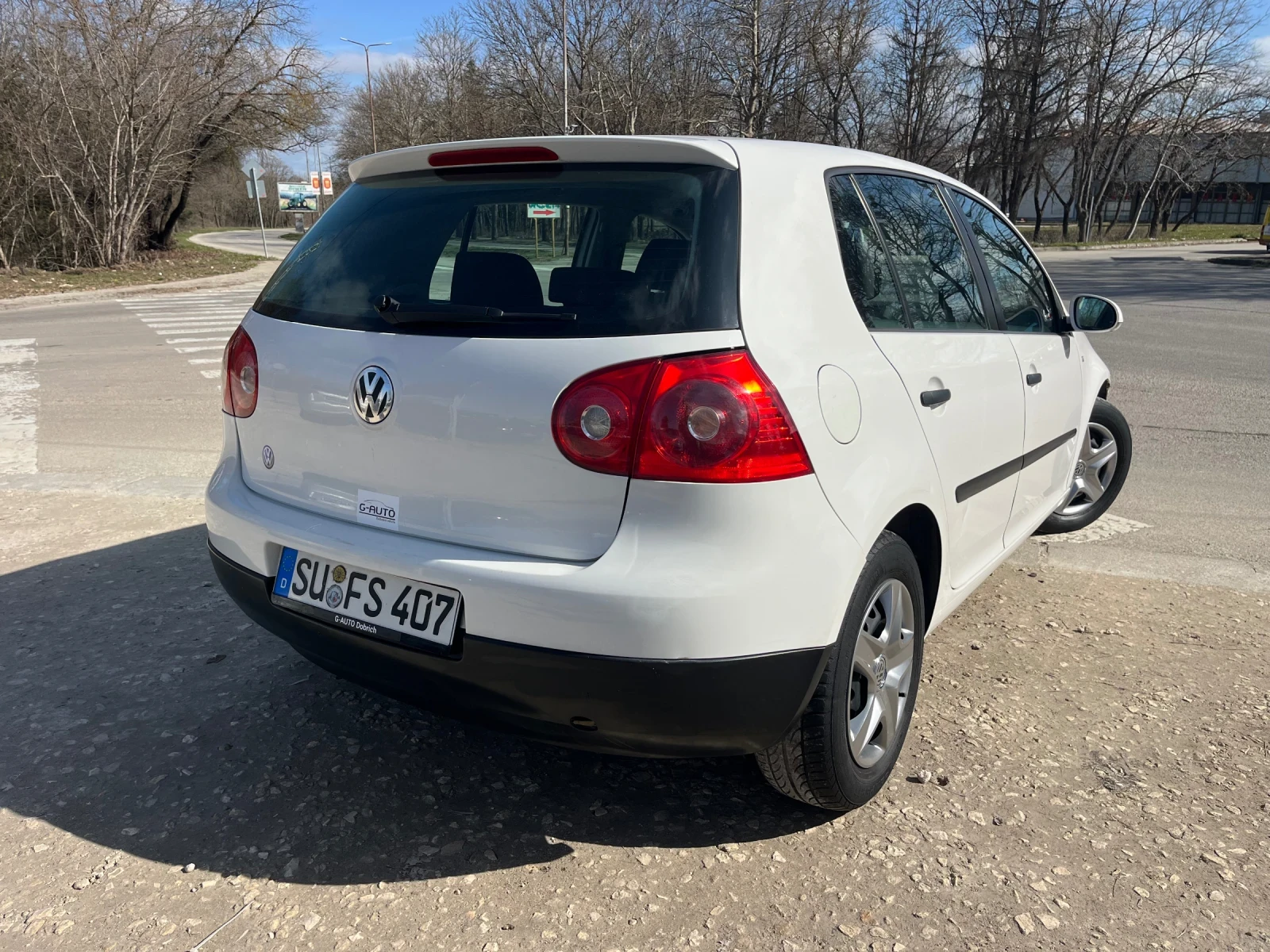 VW Golf 1.9TDI, снимка 6 - Автомобили и джипове - 53821265