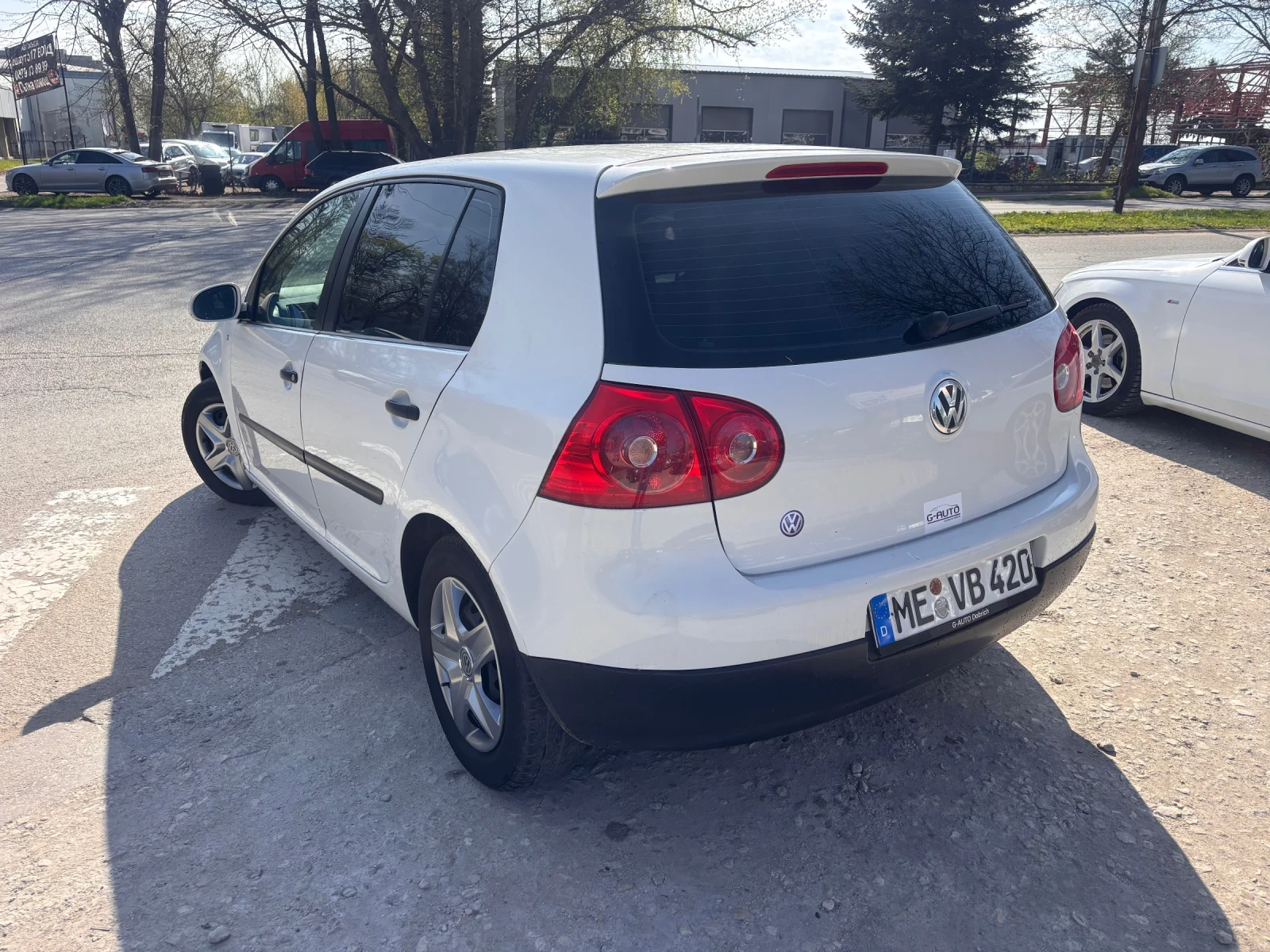 VW Golf 1.9TDI, снимка 11 - Автомобили и джипове - 53821265
