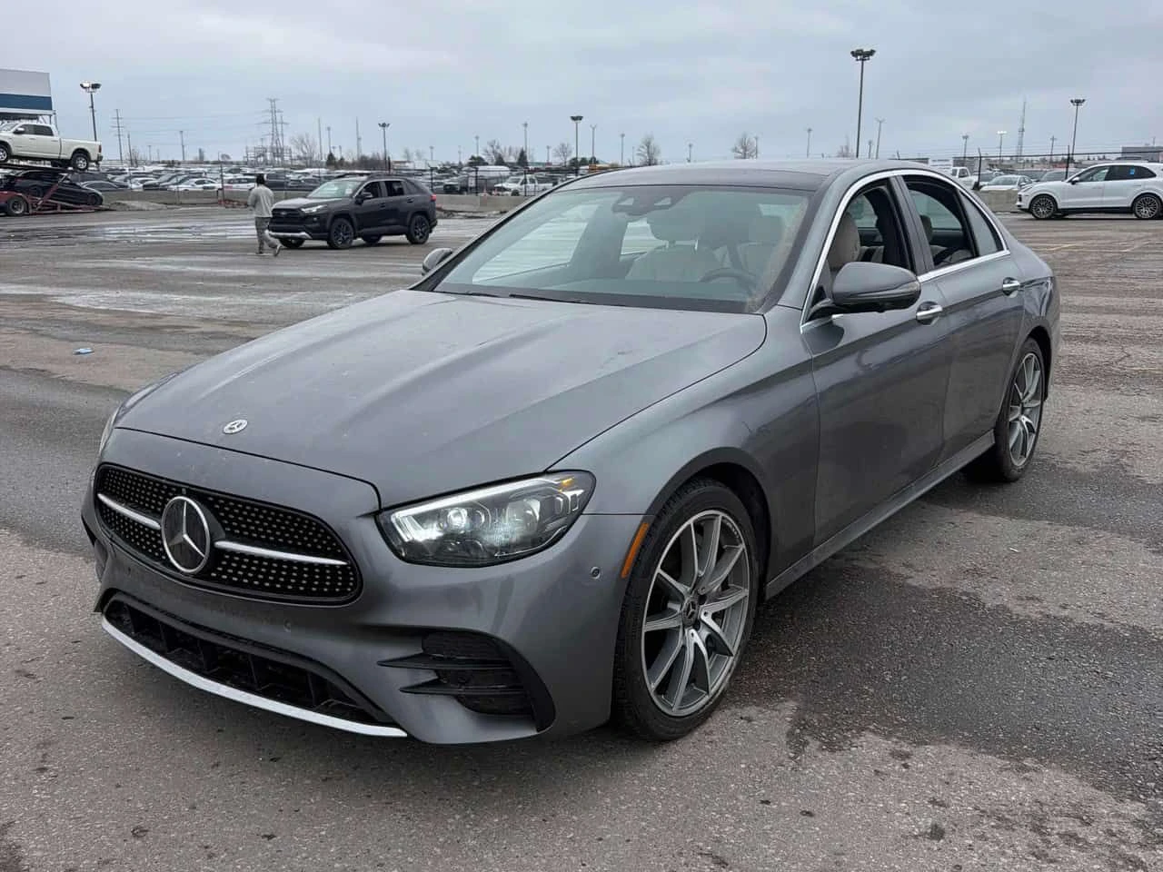 Mercedes-Benz E 450 * ОБДУХВАНЕ * AMG ПАКЕТ * BURMESTER * 360