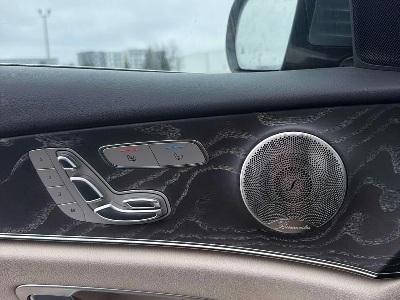 Mercedes-Benz E 450 * ОБДУХВАНЕ * AMG ПАКЕТ * BURMESTER * 360, снимка 16 - Автомобили и джипове - 53946254