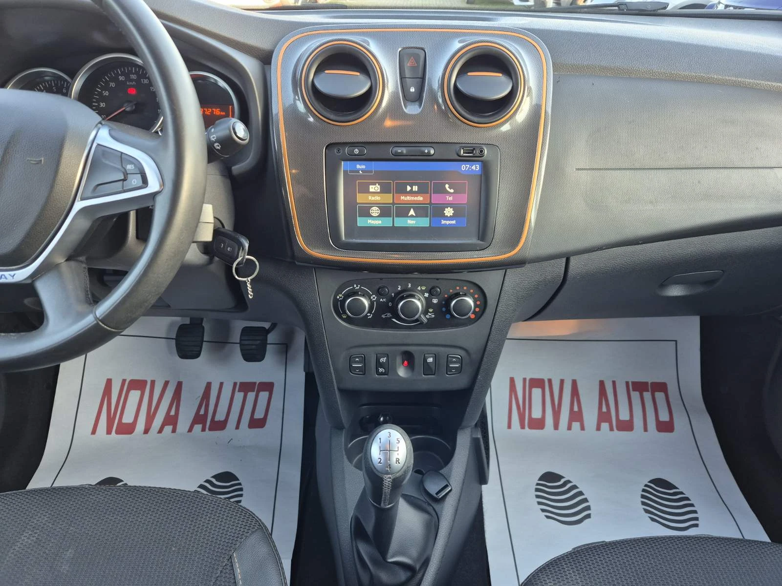 Dacia Logan 1.5D-MCV-BRAVE-STEPWAY-12.2017г, снимка 10 - Автомобили и джипове - 54151122