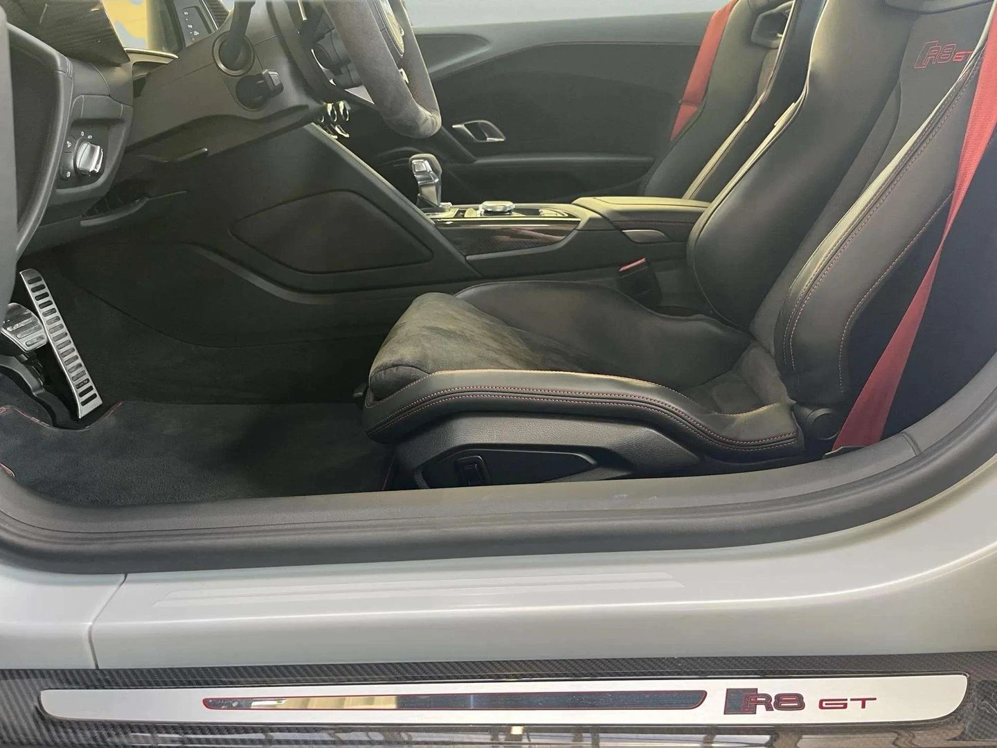 Audi R8 | Mobile.bg � ����������� 11