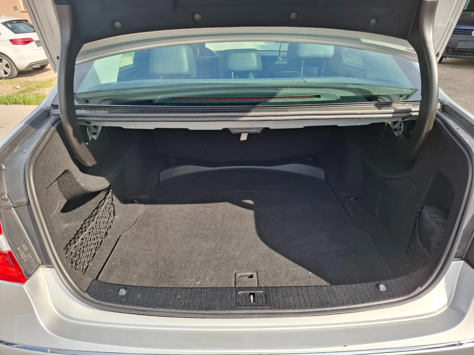 Mercedes-Benz E 350 3.0CDI Navi Кожа, снимка 12 - Автомобили и джипове - 54607749