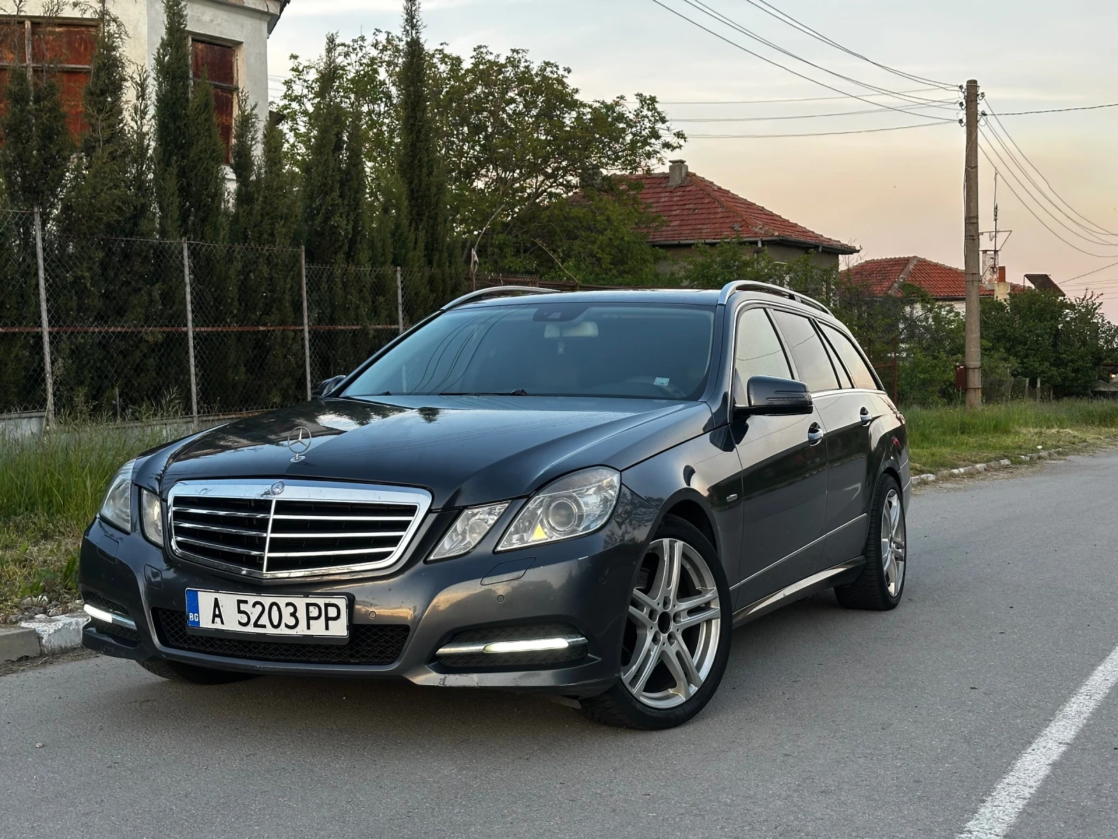 Mercedes-Benz E 250