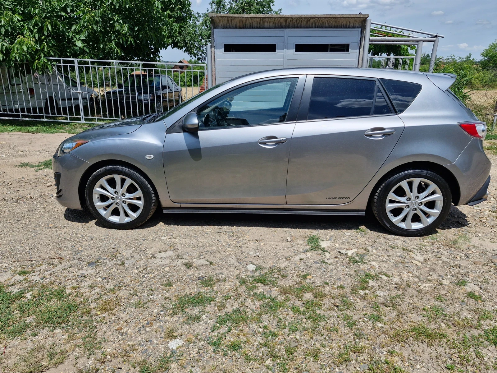 Mazda 3 1.6i, снимка 7 - Автомобили и джипове - 54998017
