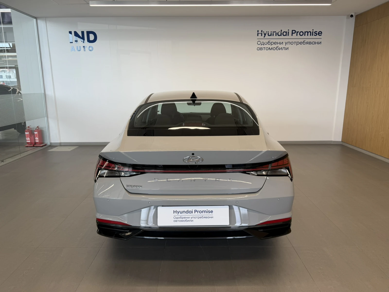 Hyundai Elantra EXCLUSIVE, снимка 4 - Автомобили и джипове - 55143670