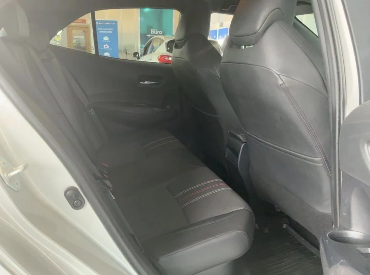 Toyota Corolla 2.0 Hibrid GR-S | Mobile.bg � ����������� 9