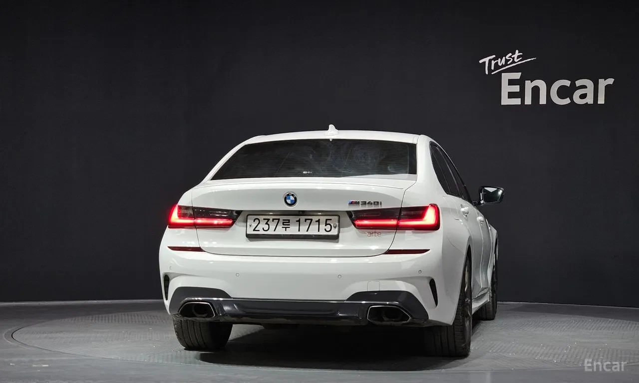 BMW 340 ACC | 360 CAMS | HEAD UP, снимка 4 - Автомобили и джипове - 55831032