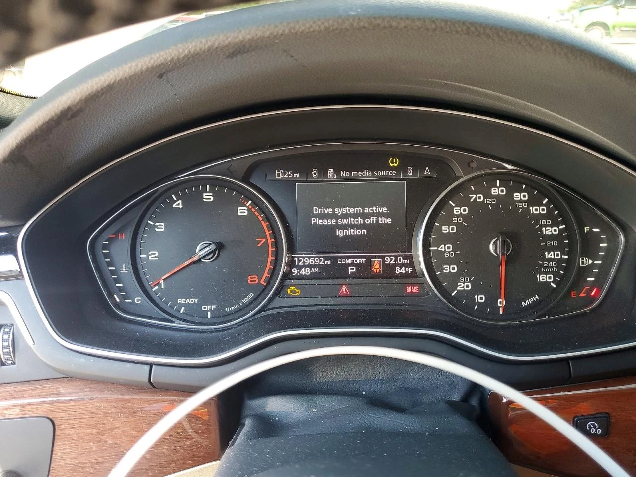 Audi A5 2.0l Premium, снимка 9 - Автомобили и джипове - 56040893