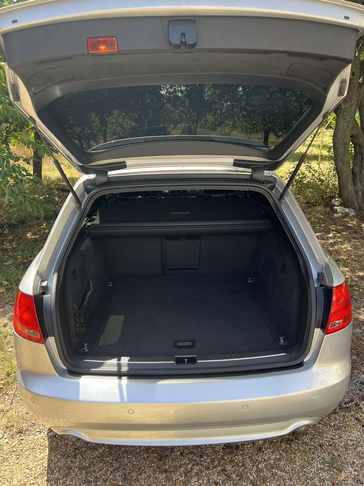 Audi A4, снимка 7 - Автомобили и джипове - 56068562