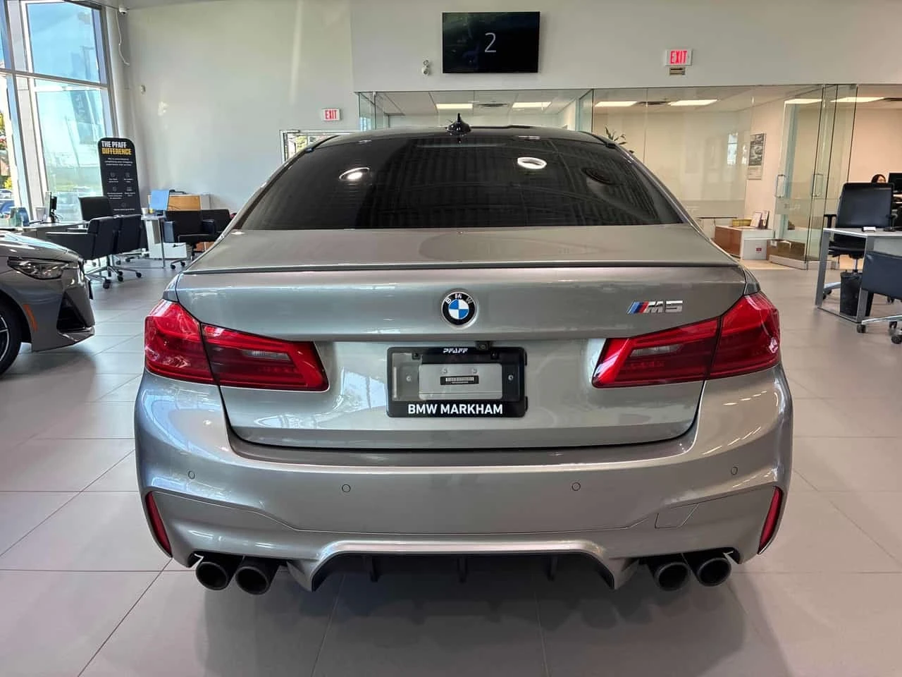 BMW M5  CARFAX / CARBON ROOF / �� ���������������� | Mobile.bg � ����������� 5