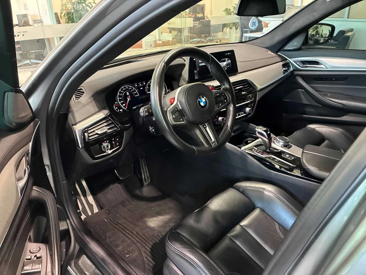 BMW M5  CARFAX / CARBON ROOF / �� ���������������� | Mobile.bg � ����������� 9