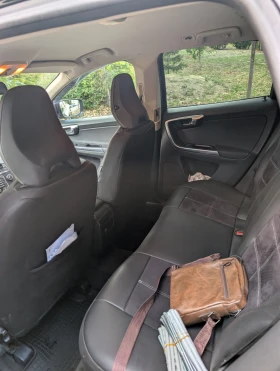 Volvo XC60 D4, снимка 10