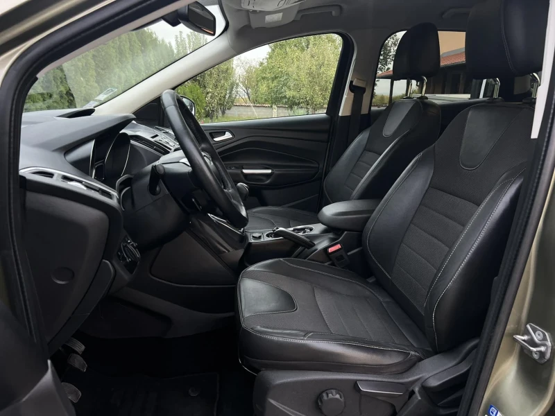 Ford Kuga 2.0tdci , снимка 7 - Автомобили и джипове - 47562032