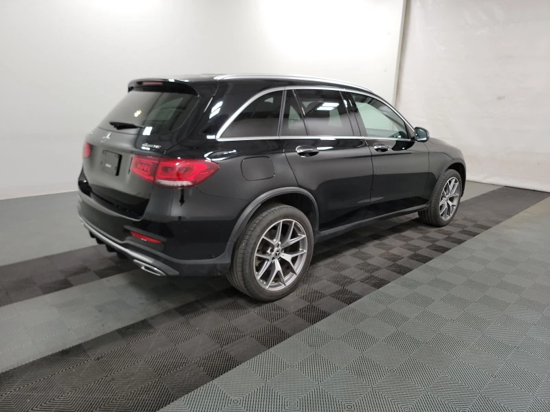 Mercedes-Benz GLC 300, снимка 6 - Автомобили и джипове - 49532773