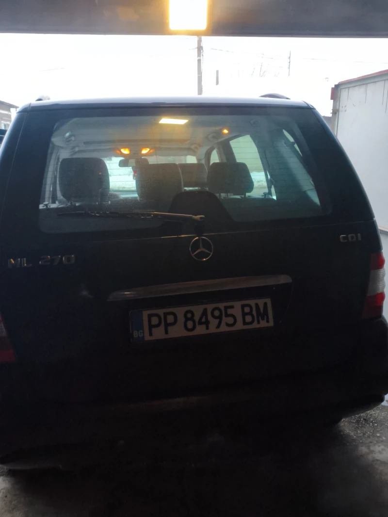 Mercedes-Benz ML 270 CDI, снимка 3 - Автомобили и джипове - 53137369