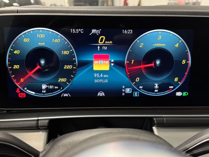 Mercedes-Benz GLS 400 4MATIC/330HP/7S/PANO/BURM/360/MASSAGE/MEMO/760g, снимка 9 - Автомобили и джипове - 53369704