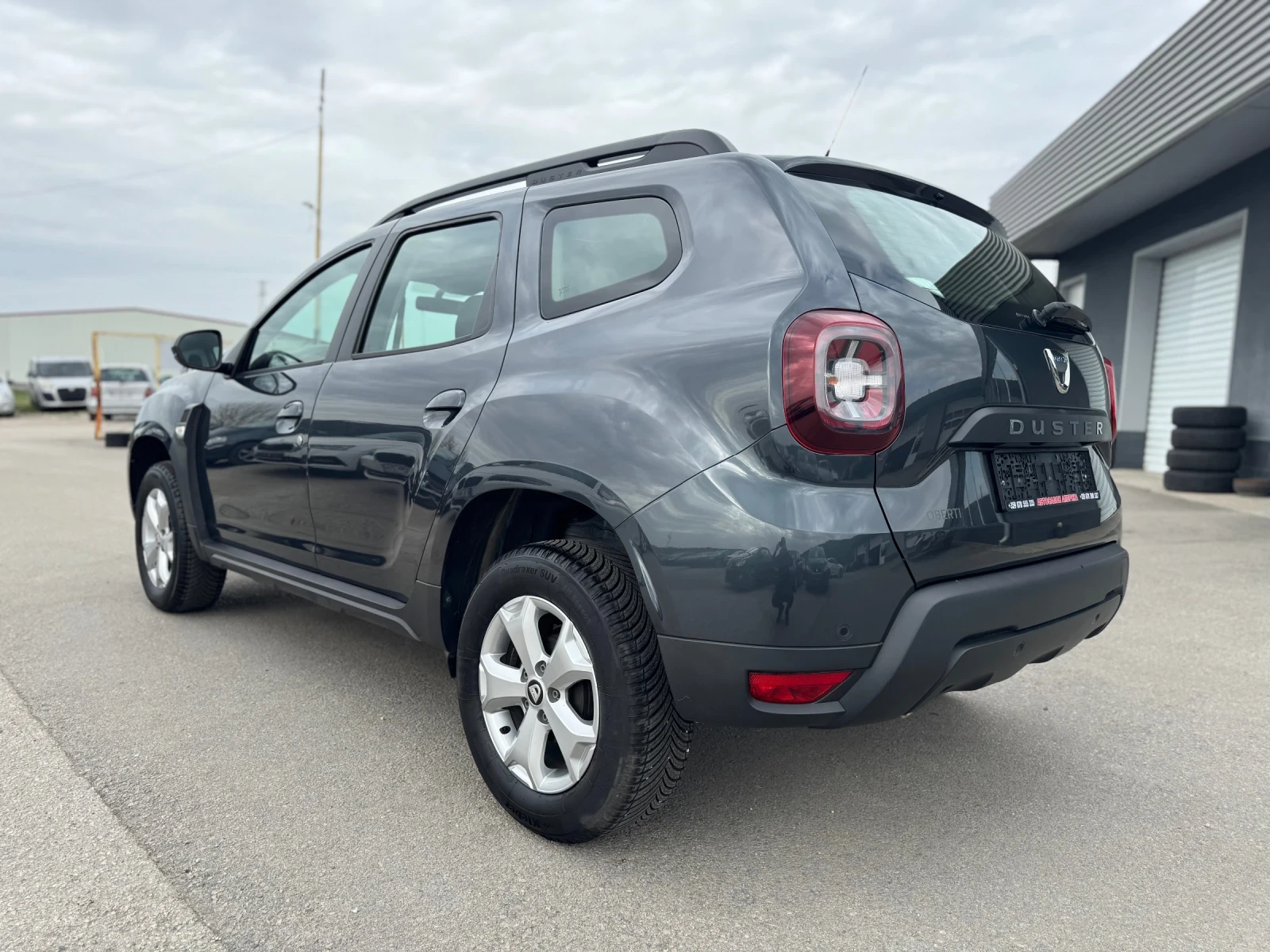 Dacia Duster ГАЗ 84000км - изображение 6