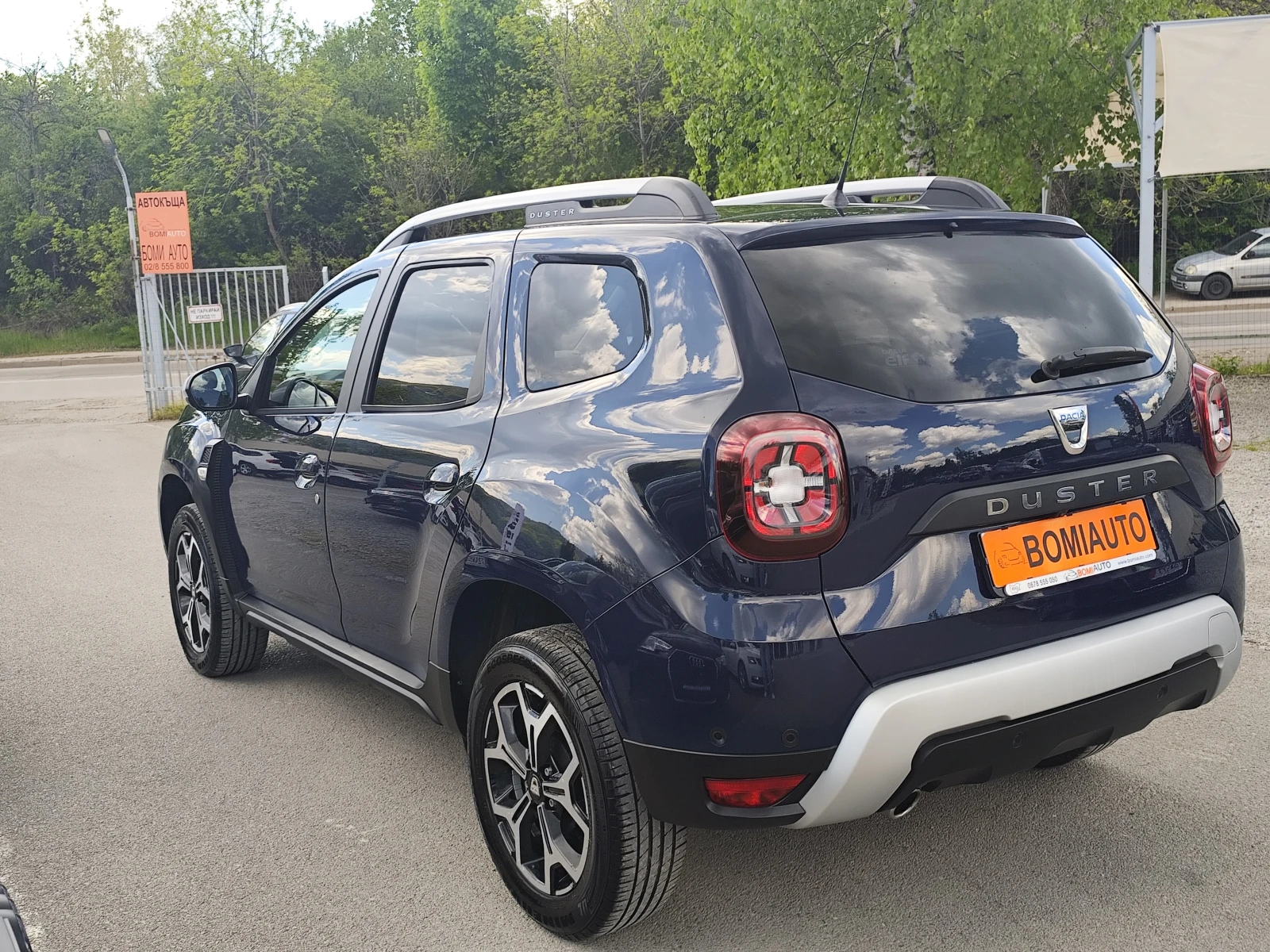 Dacia Duster 1.6i* ГАЗ* PRESTIGE* LED* 4X2* EURO-6D* MMI* NAVI - изображение 6