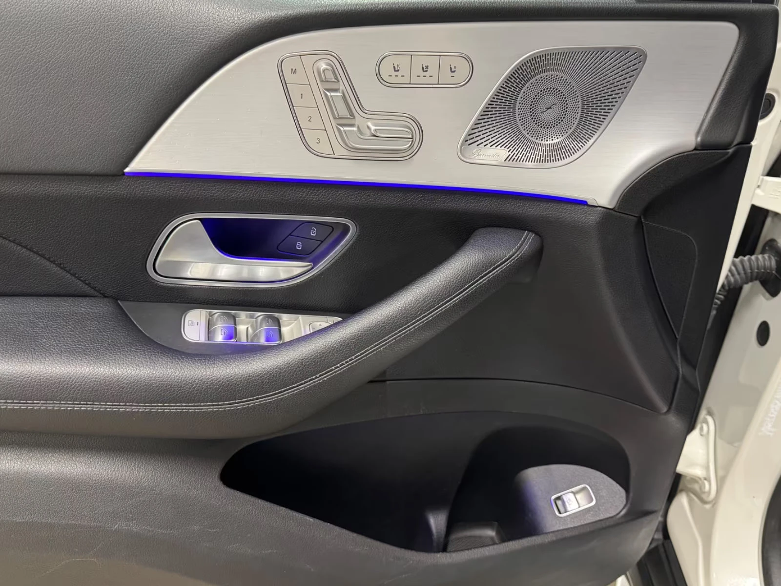 Mercedes-Benz GLS 400 4MATIC/330HP/7S/PANO/BURM/360/MASSAGE/MEMO/760g | Mobile.bg � ����������� 14