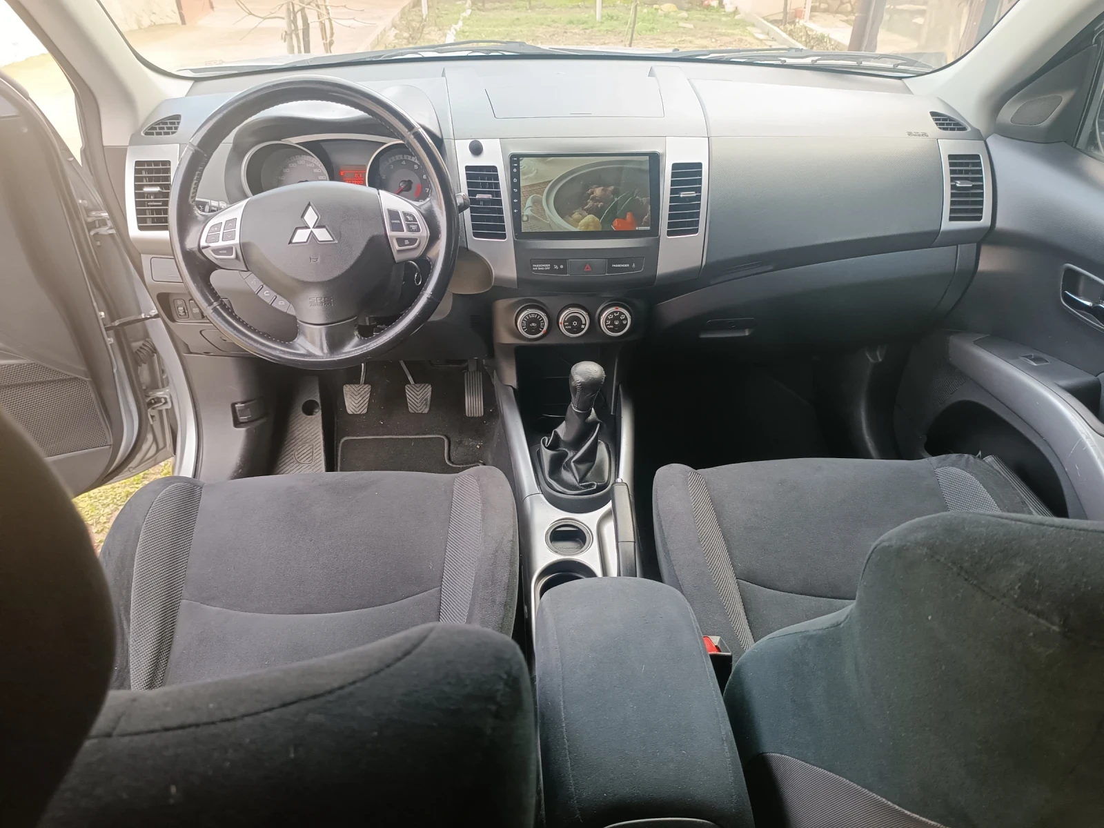 Mitsubishi Outlander  - изображение 7