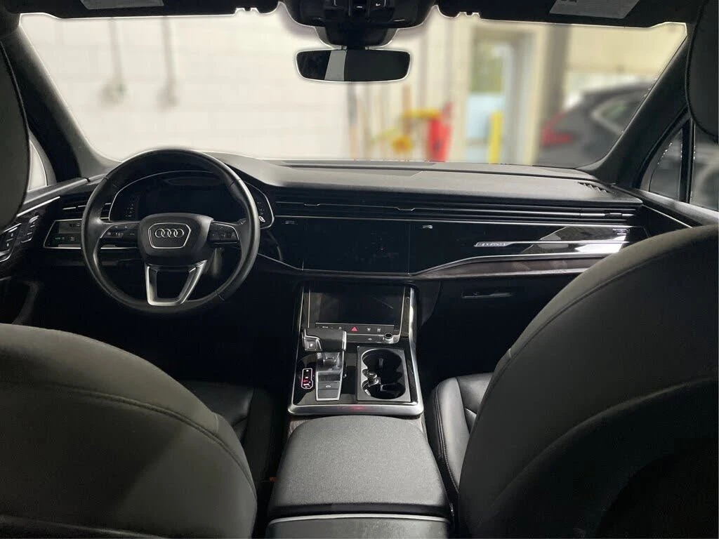 Audi Q7 Komfort* 55 TFSI* АвтоКредит* (ЦЕНА ДО БГ), снимка 10 - Автомобили и джипове - 54001242