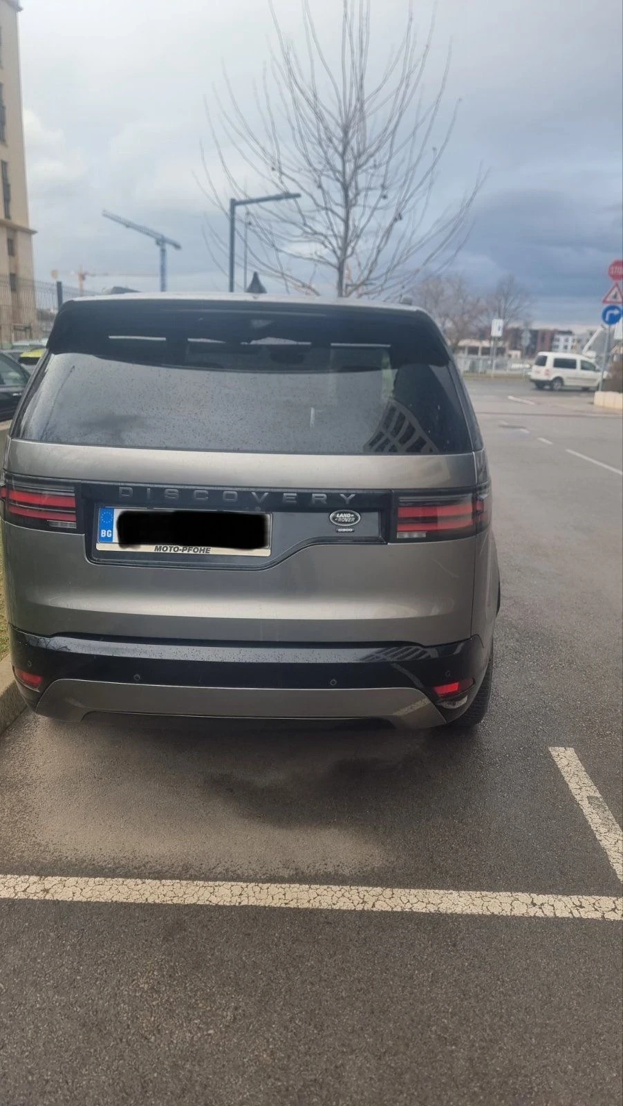 Land Rover Discovery D300 , снимка 4 - Автомобили и джипове - 54381140