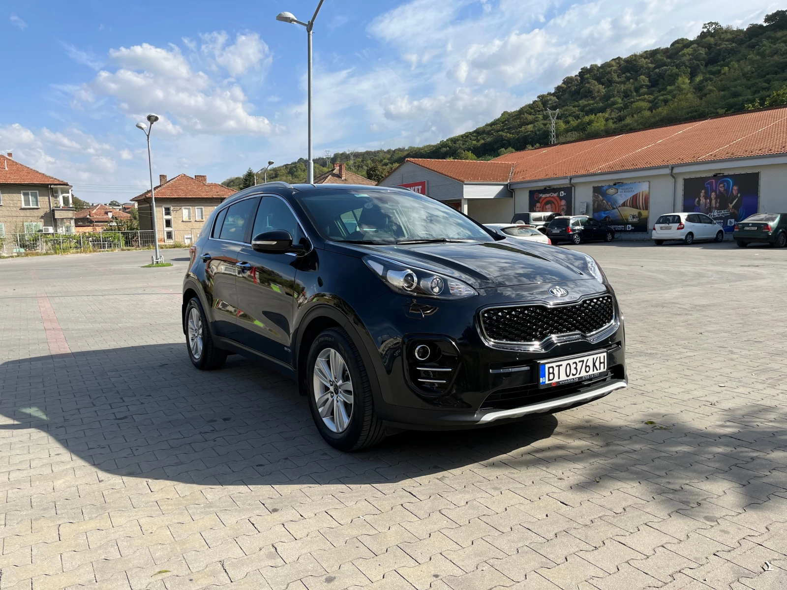 Kia Sportage, снимка 2 - Автомобили и джипове - 54441092