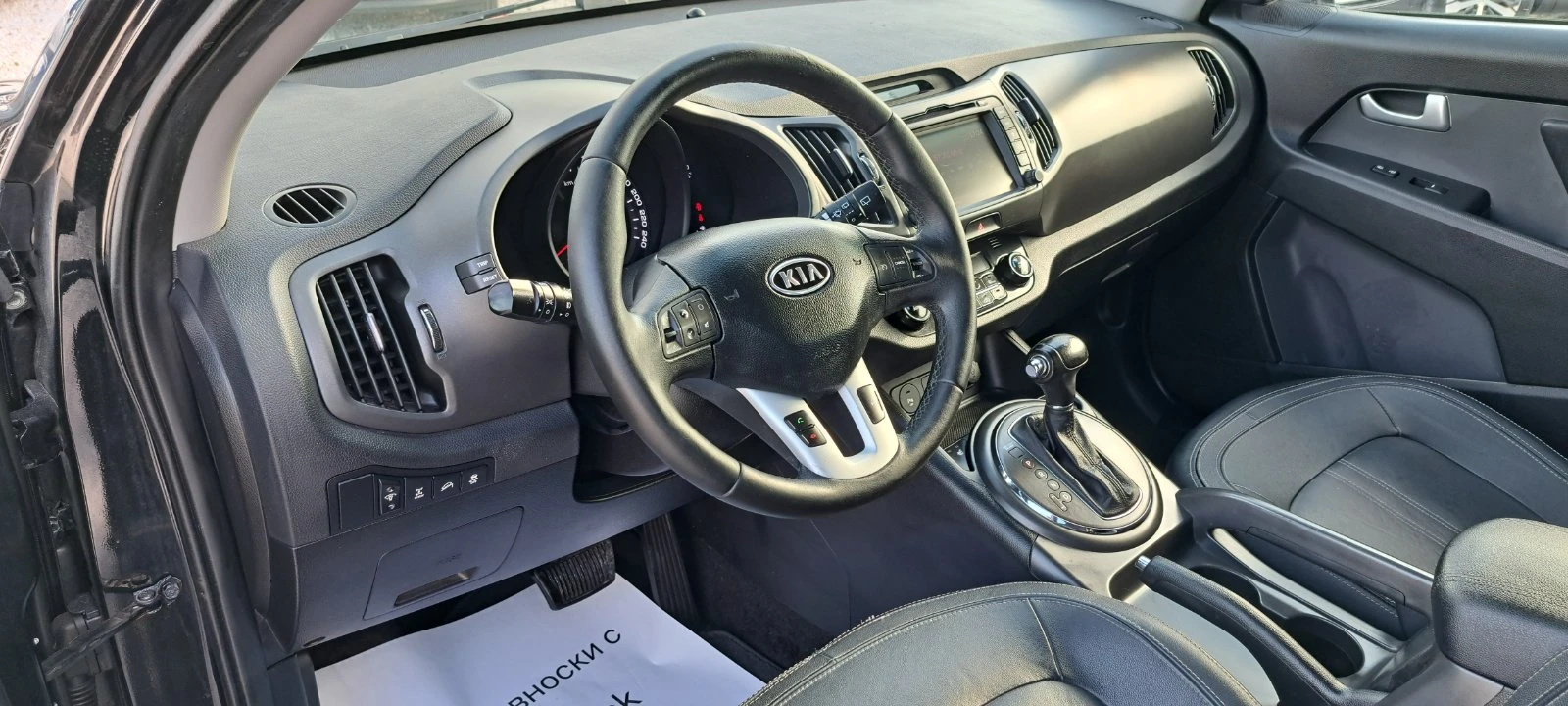 Kia Sportage 2.0 163kc Avtomatik 4x4 Panorama Navi Podgrev, снимка 10 - Автомобили и джипове - 54597766