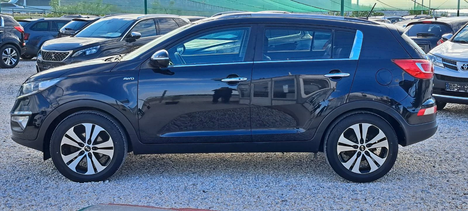 Kia Sportage 2.0 163kc Avtomatik 4x4 Panorama Navi Podgrev, снимка 4 - Автомобили и джипове - 54597766