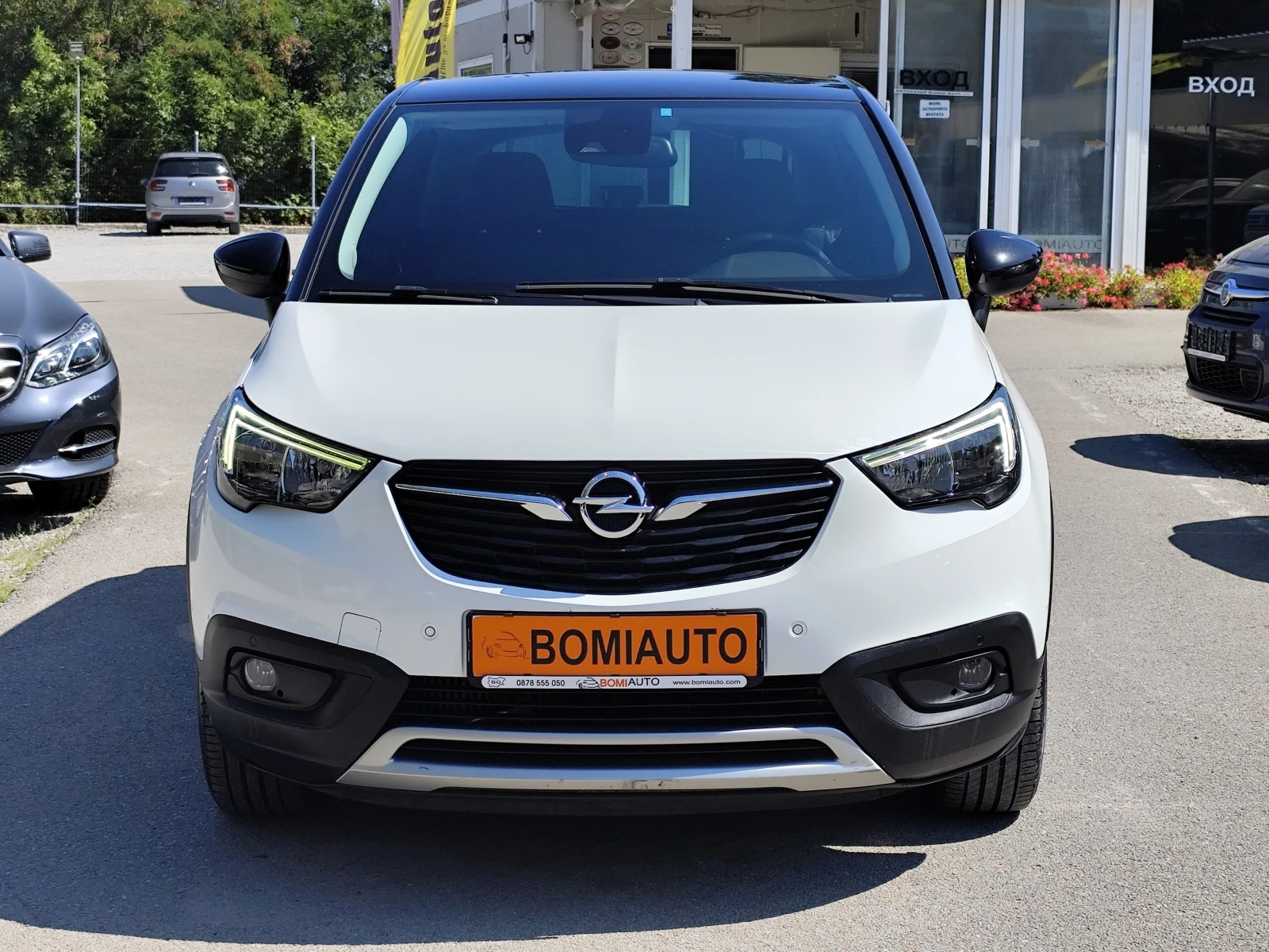 Opel Crossland X 1.2 TURBO* 110k.c* ULTIMATE* ADVANCE* LED* КОЖА* , снимка 2 - Автомобили и джипове - 55623535