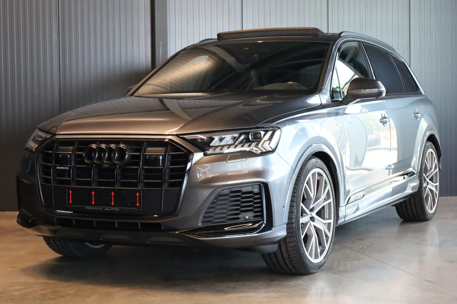 Audi Q7 2XS-LINE* RS* HD MATRIX LIGHTS* PANO* 360* , снимка 4 - Автомобили и джипове - 55638065
