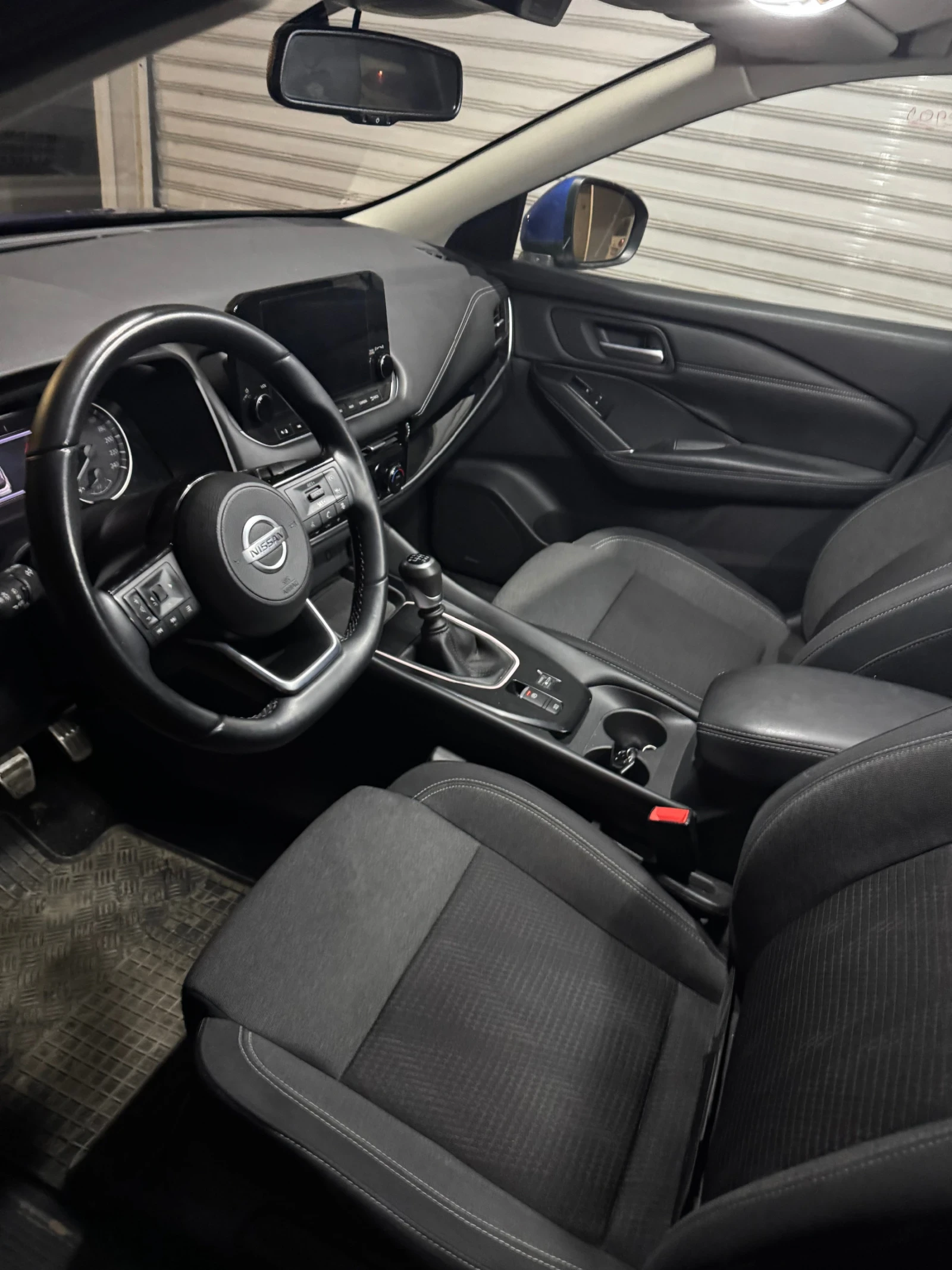 Nissan Qashqai 1.3 Mild hybrid, снимка 7 - Автомобили и джипове - 55980686