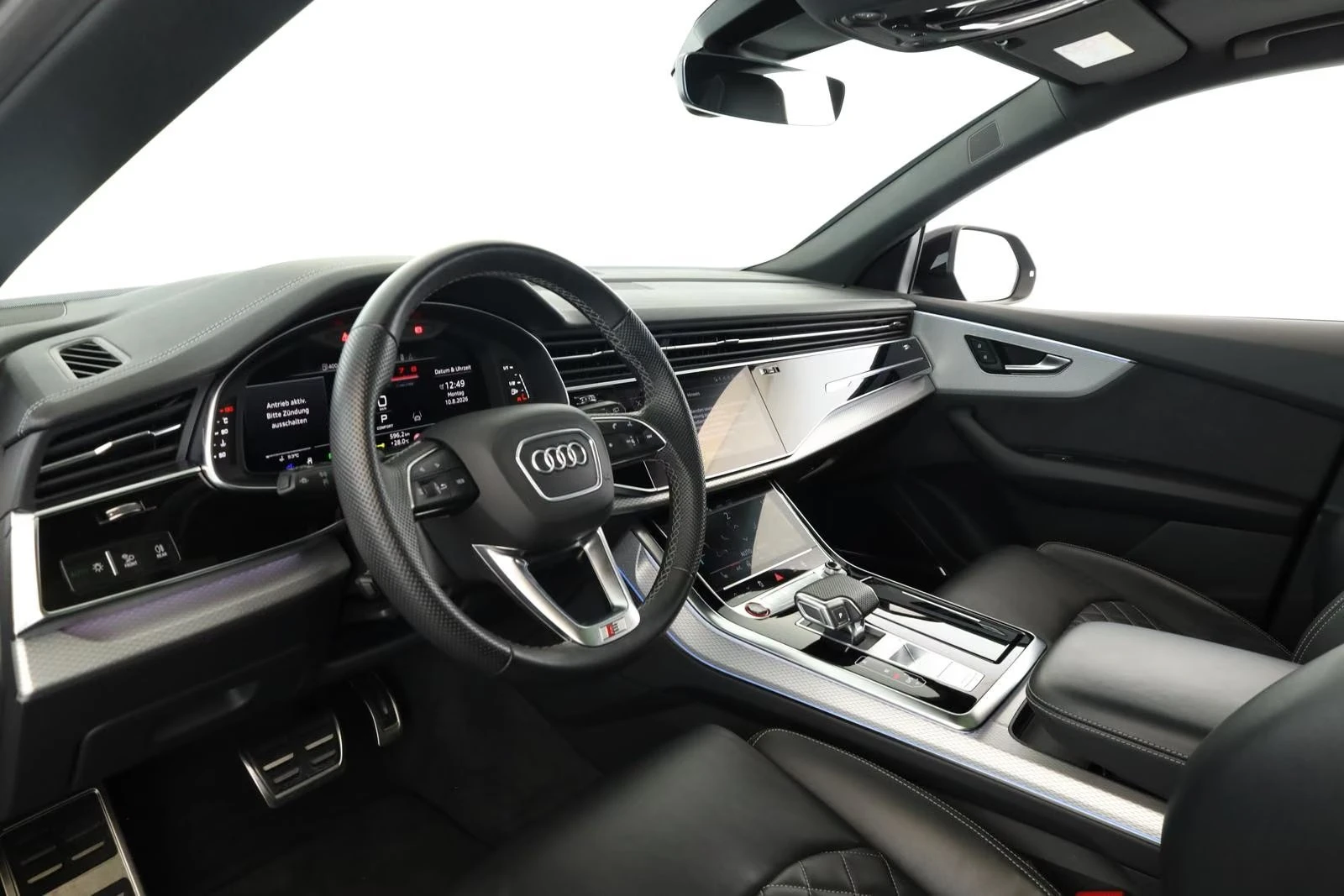 Audi SQ8 FACELIFT / BLACK OPTIC / MATRIX/ B&O / PANO / 23 /, снимка 10 - Автомобили и джипове - 56067317