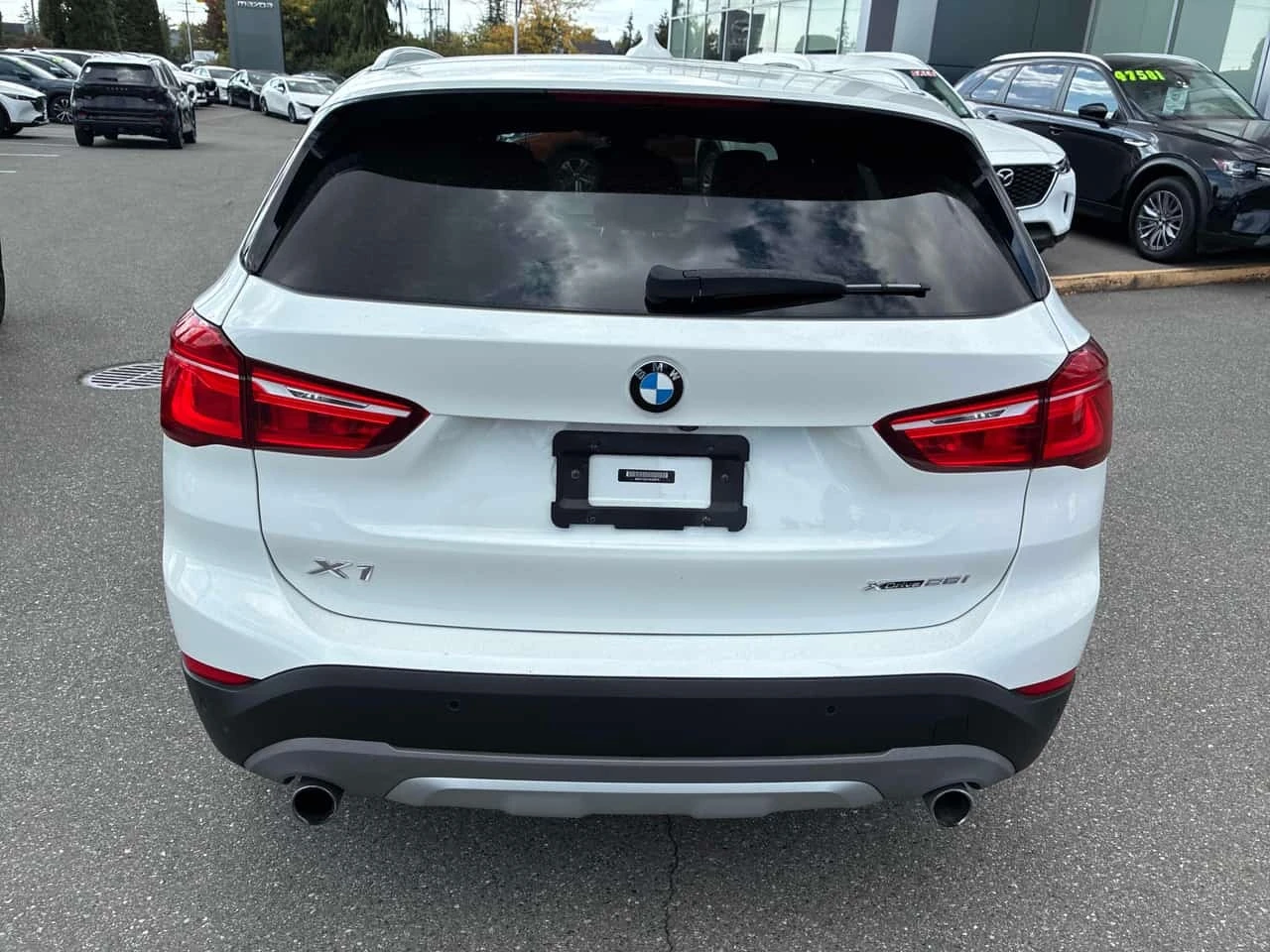 BMW X1 XDRIVE28I * CARFAX * ОПЦИЯ ЗА ФИНАНСИРАНЕ, снимка 7 - Автомобили и джипове - 56268755