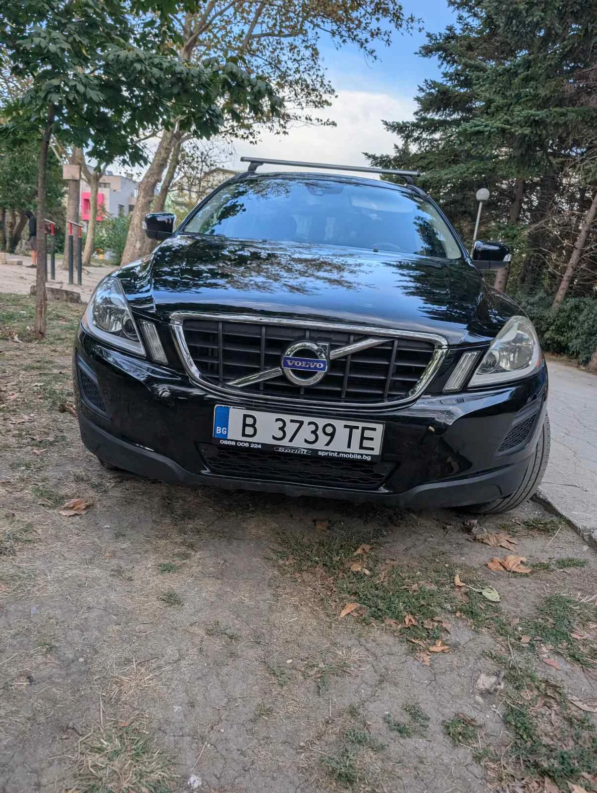 Volvo XC60 D4, снимка 5 - Автомобили и джипове - 56378320