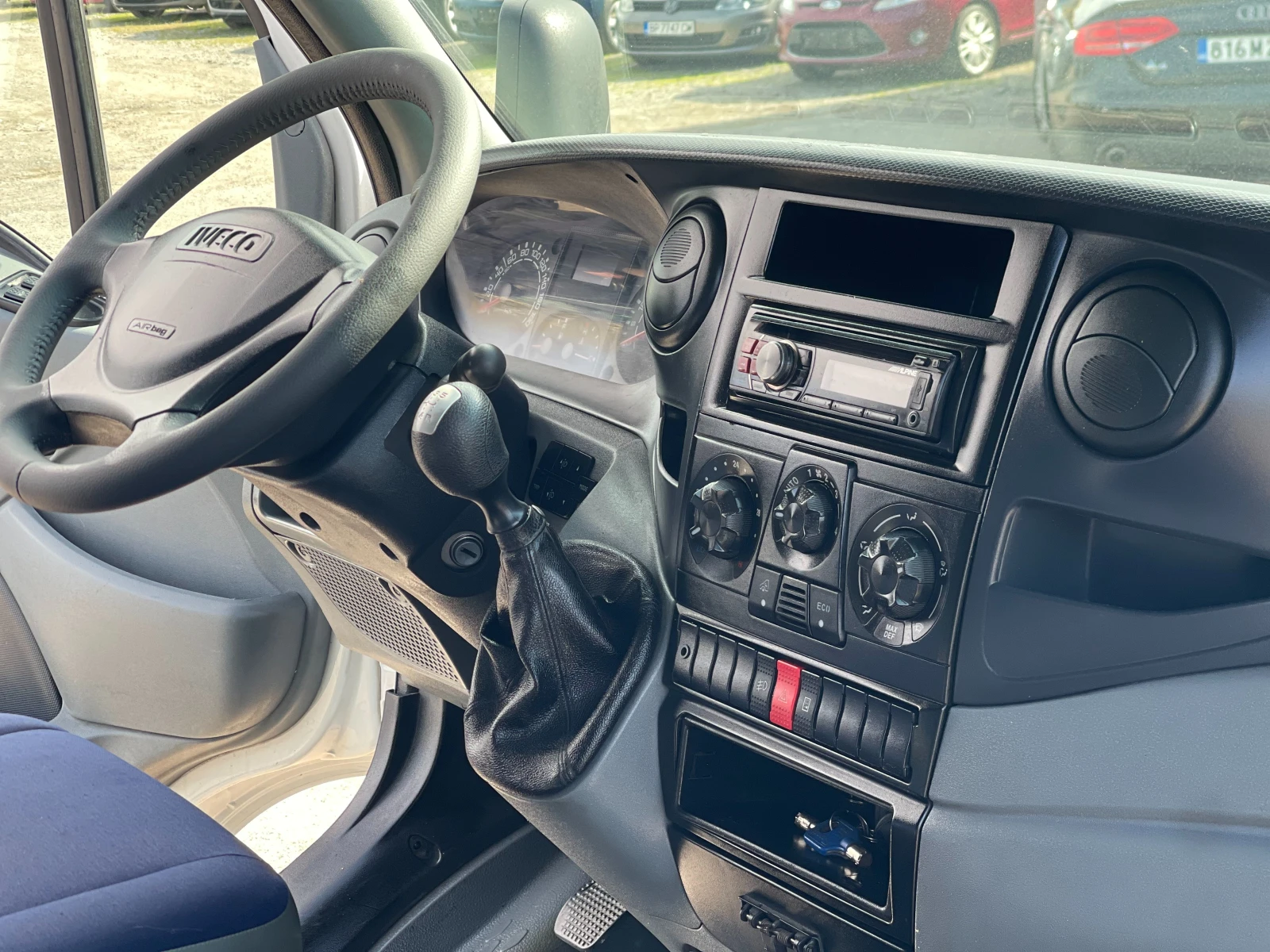 Iveco Daily 2.3M-JET , снимка 11 - Бусове и автобуси - 54075733