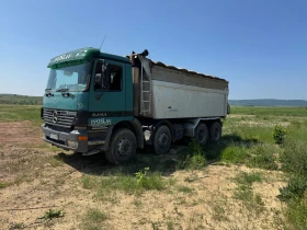     Mercedes-Benz 3243