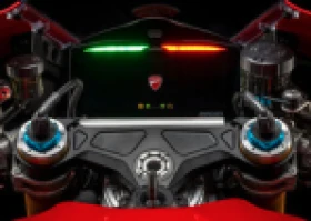 Ducati Panigale v4s, снимка 4 - Мотоциклети и мототехника - 54266032